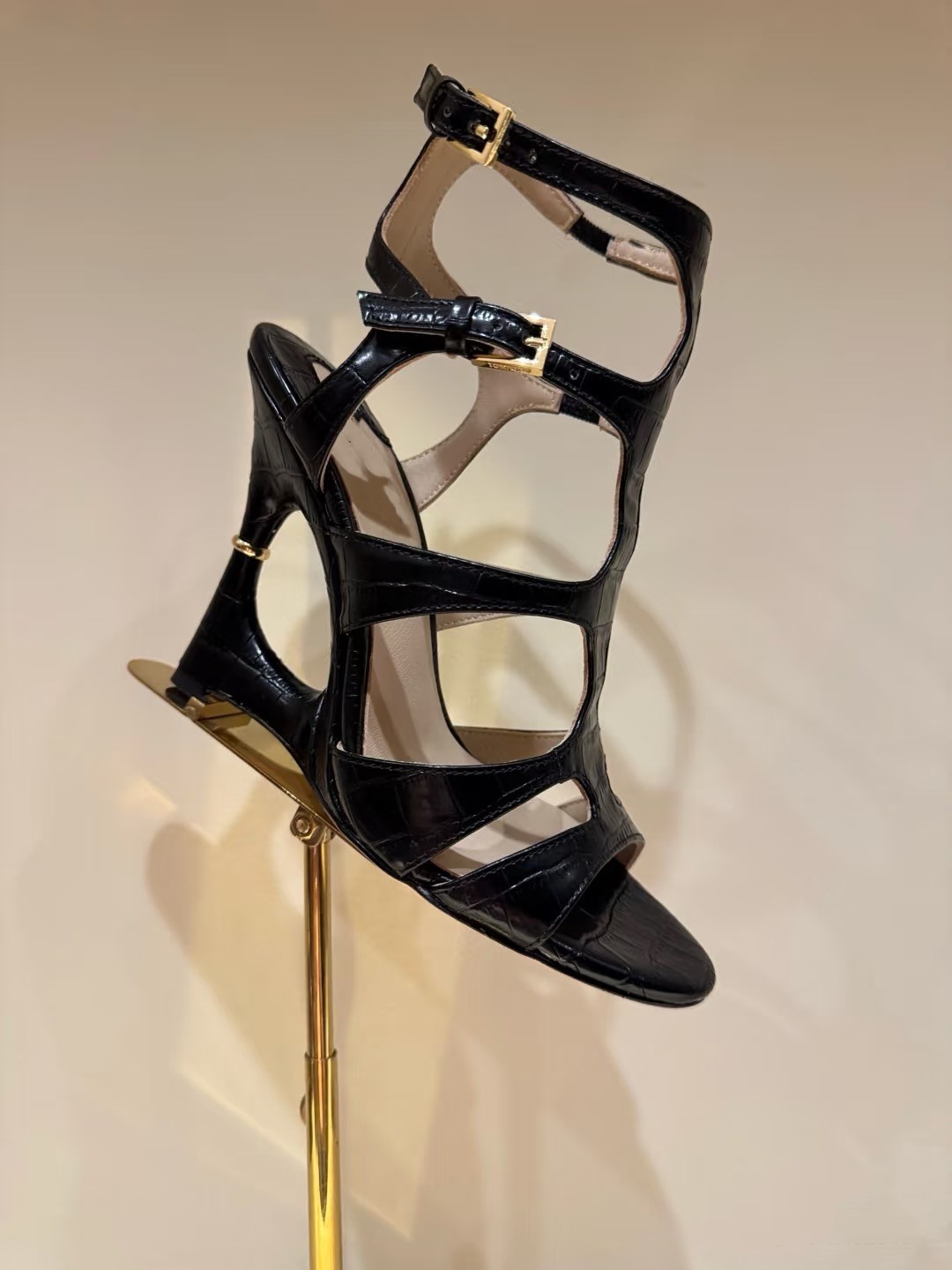 Sandales romaines à talons hau - Women Fashion Show avis et prix