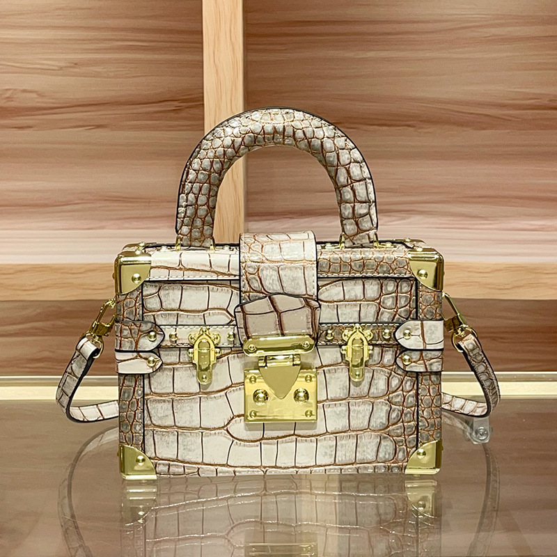 Sac à langer de créateur tenda - Women Fashion Logo Design avis et prix